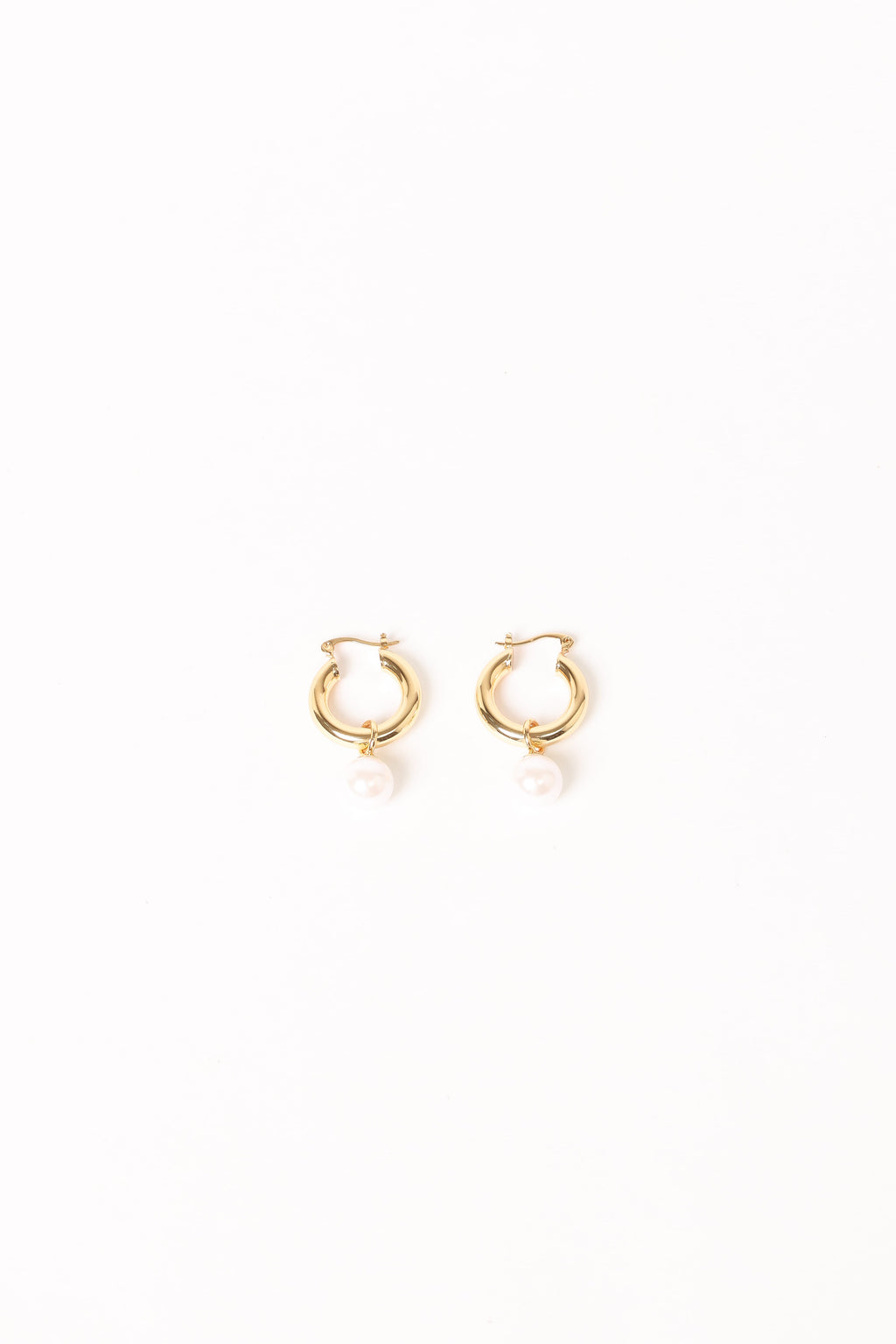 Geneva Earrings - Gold/Pearl
