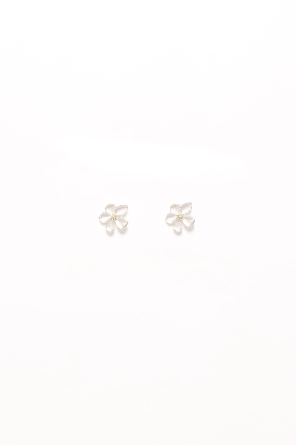Gisella Flower Earrings - White