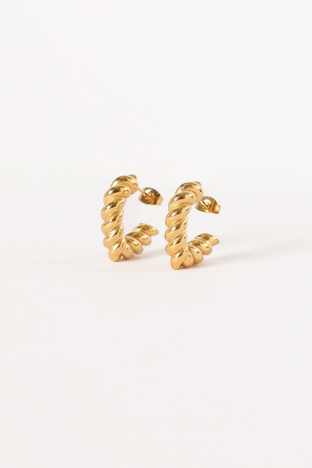 Loella Earrings - Gold