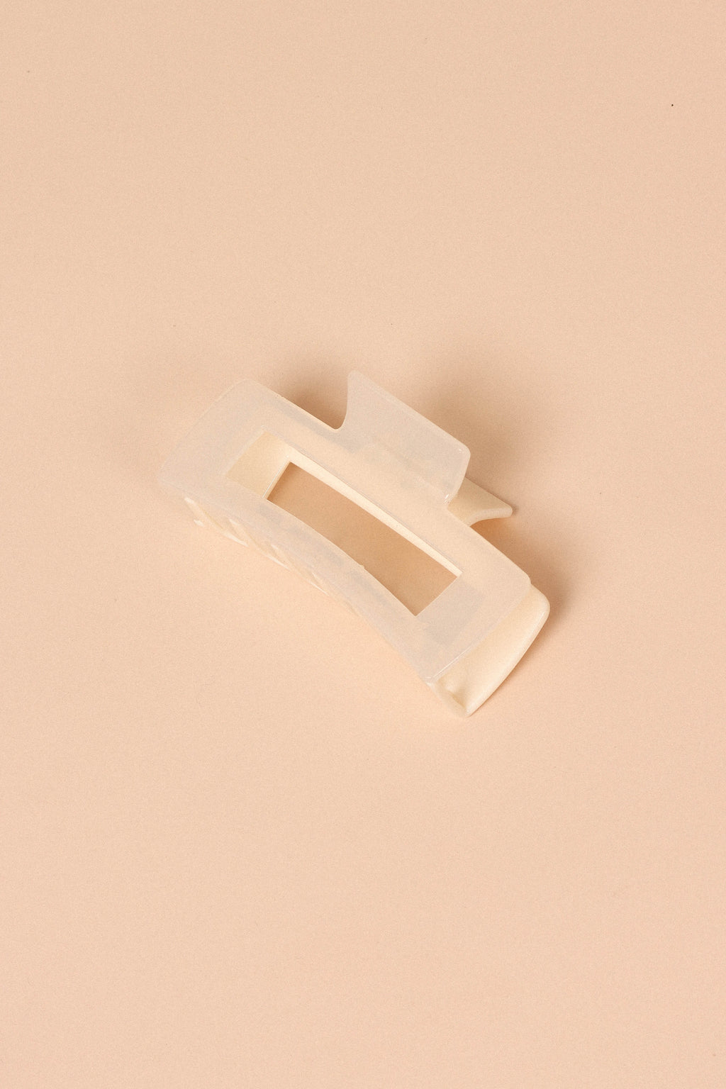 Nicole Hairclip - White