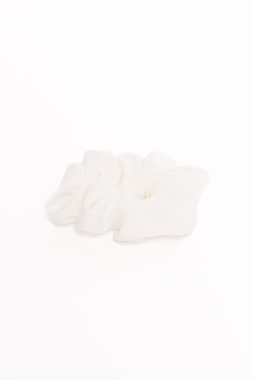 Theodora Scrunchie - White