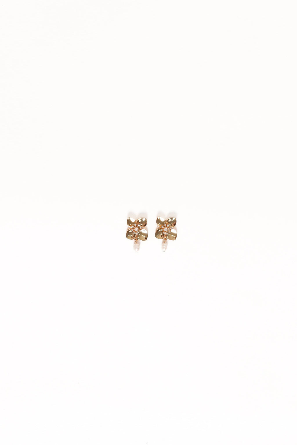 Trina Flower Earrings - Gold/Pearl
