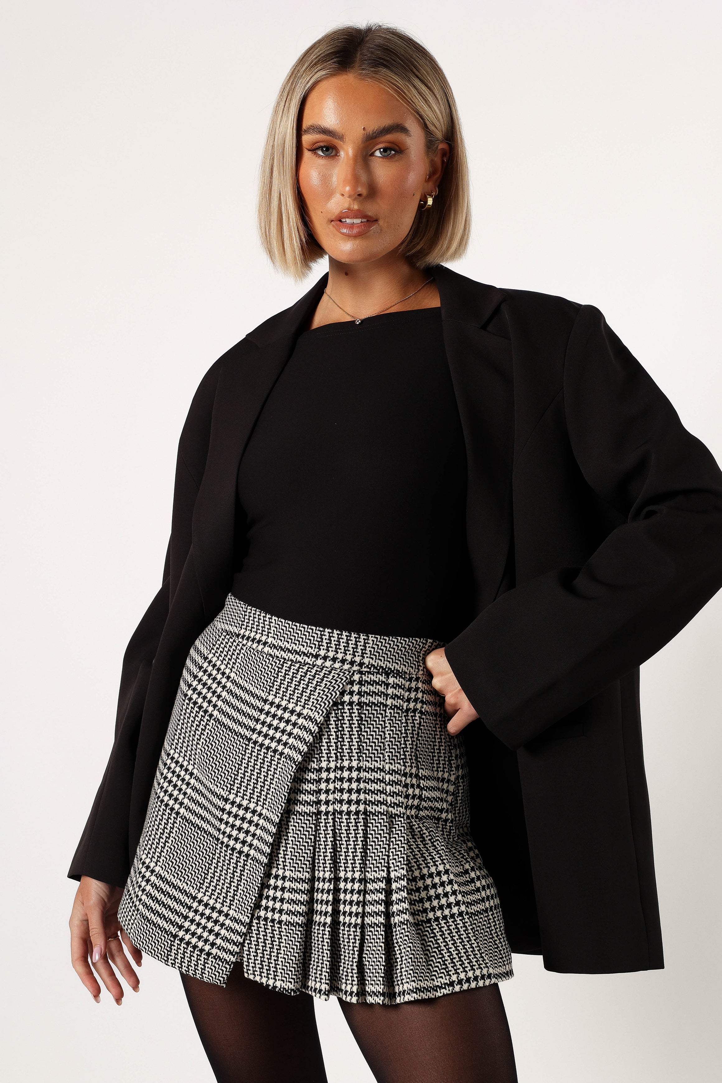 Natasha Mini Skort - Black/White
