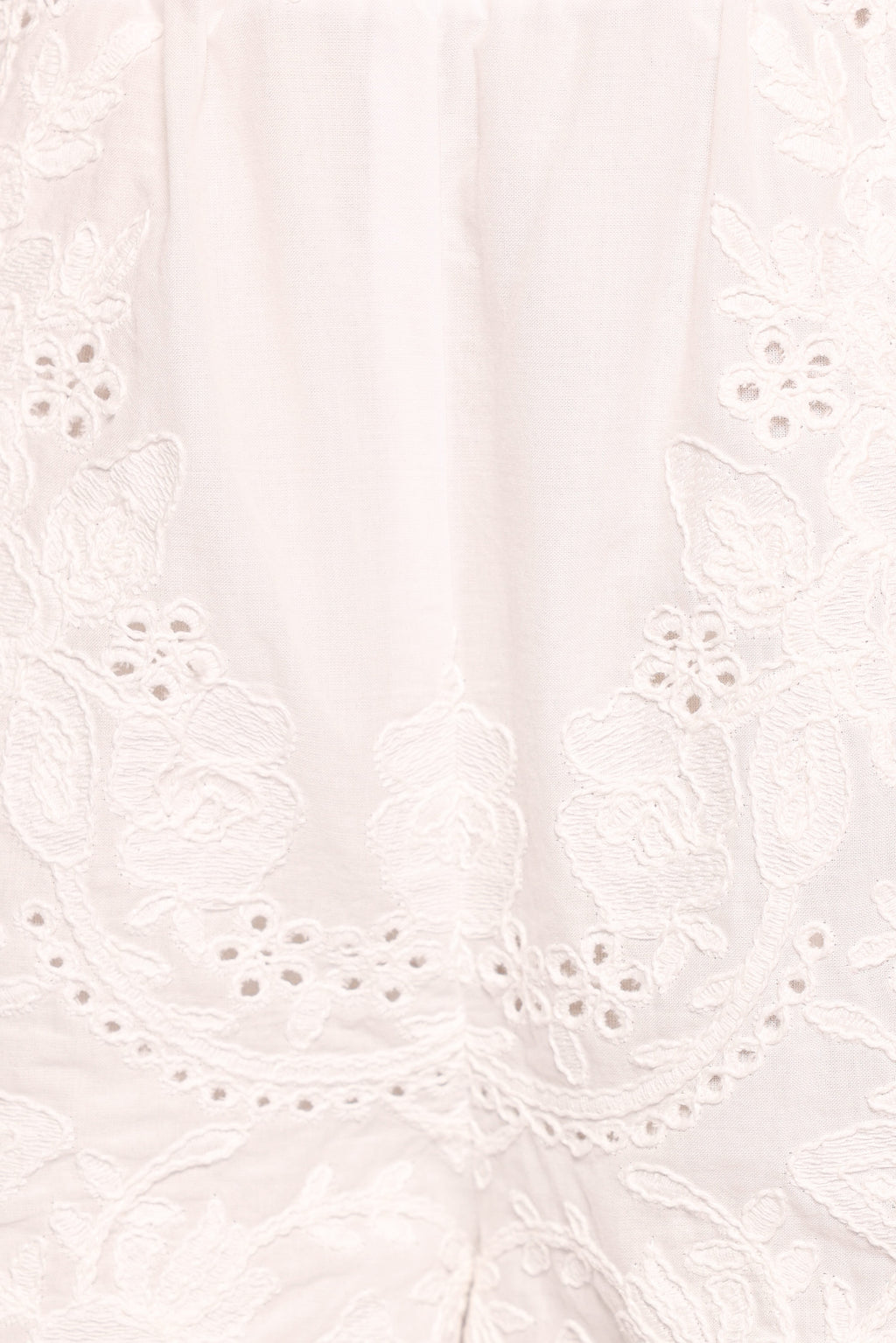 Tanis Embroidered Shorts - White
