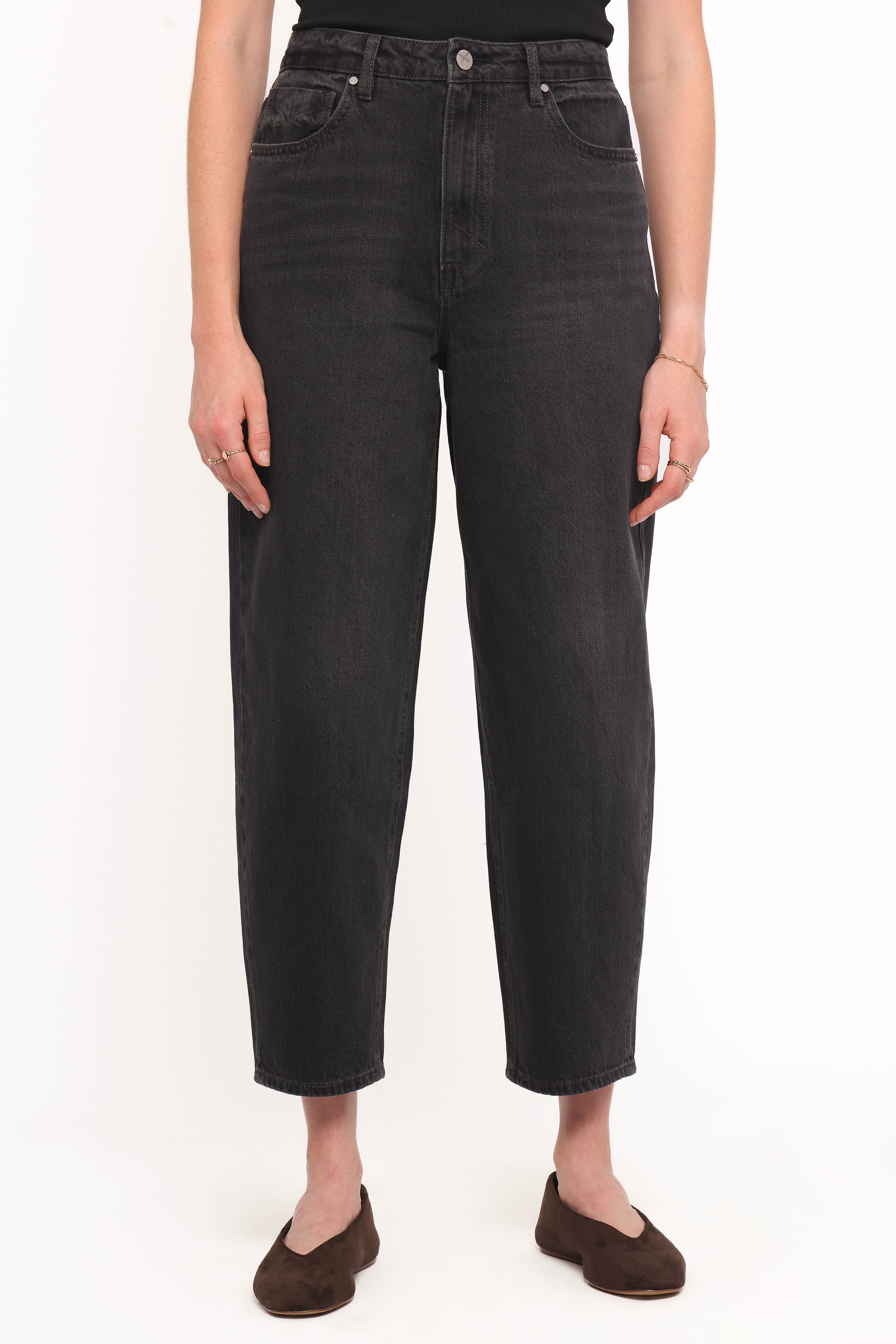 Taylor Barrel Leg Jean - Trip