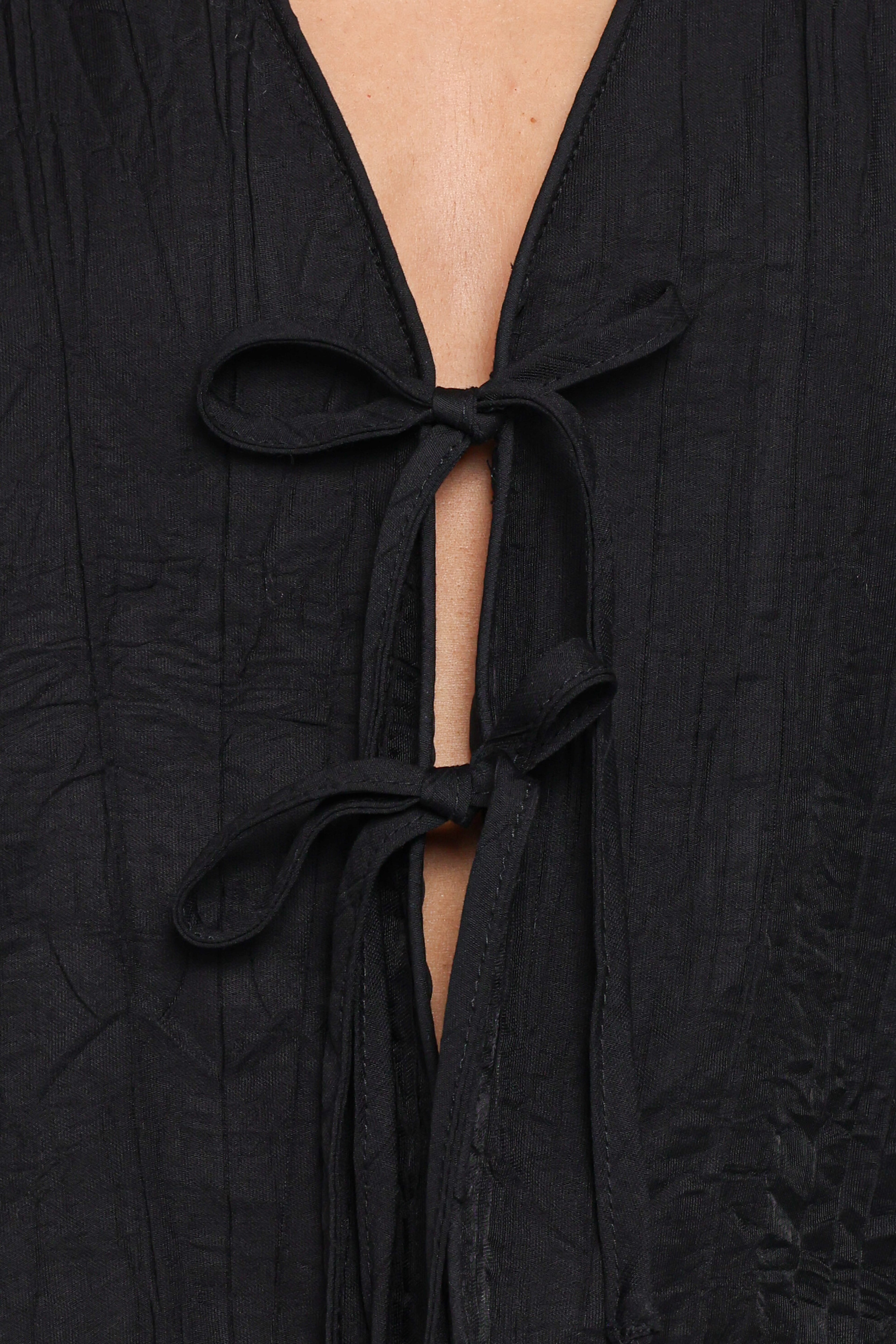 Captie Skirt Set - Black