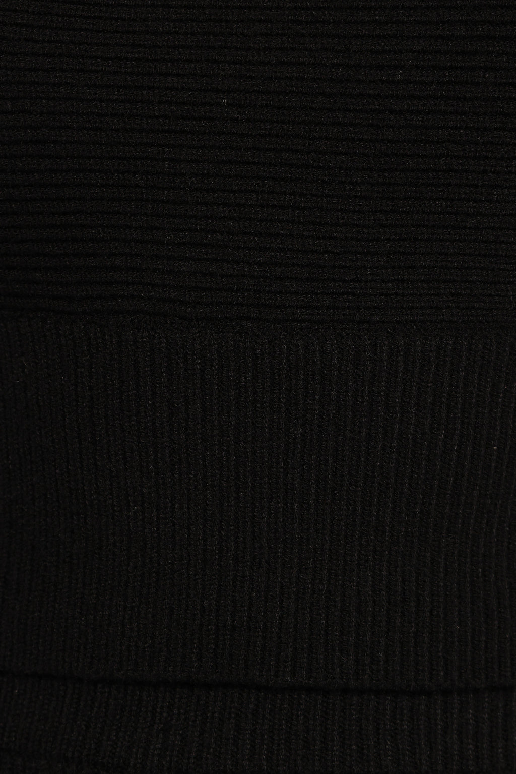 Serena Knitted Set - Black